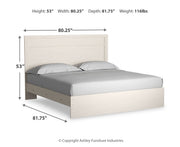 Stelsie King Panel Bed with Mirrored Dresser and Nightstand