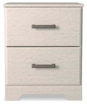 Stelsie Full Panel Bed with Mirrored Dresser and Nightstand
