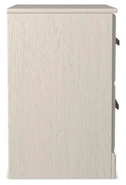 Stelsie Queen Panel Bed with Mirrored Dresser and Nightstand