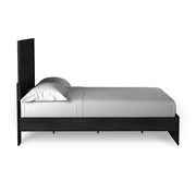 Belachime Queen Panel Bed