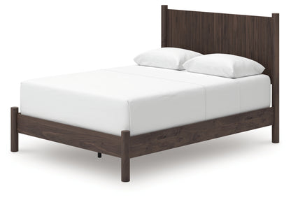 Cadmori Queen Panel Bed