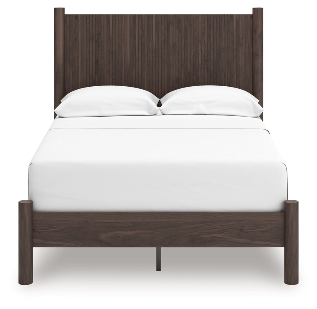 Cadmori Full Panel Platform Bed