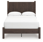 Cadmori Full Panel Platform Bed