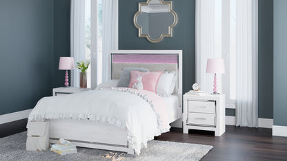 Altyra Full Panel Bed
