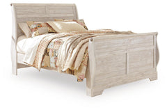 Willowton Queen Sleigh Bed with Mirrored Dresser