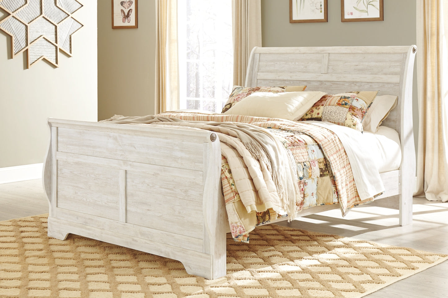 Willowton Queen Sleigh Bed