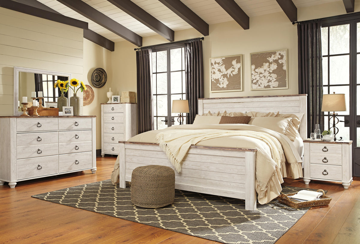 Willowton King Panel Bed