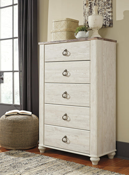 Willowton King Sleigh Bed with Mirrored Dresser, Chest and Nightstand