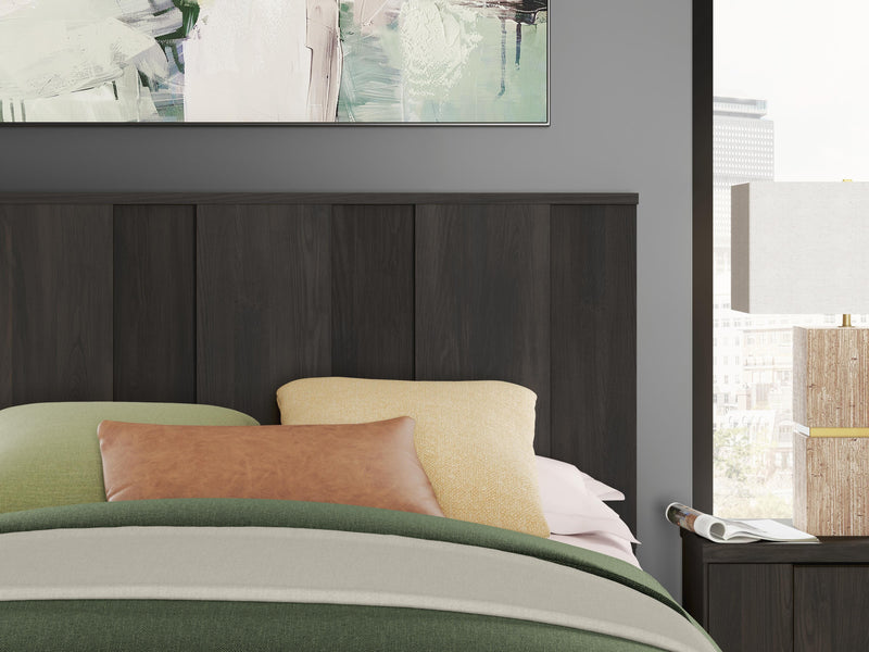Jadiston Queen Panel Headboard