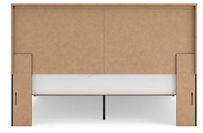 Jadiston King Panel Platform Bed