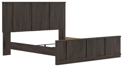 Jadiston King Panel Bed