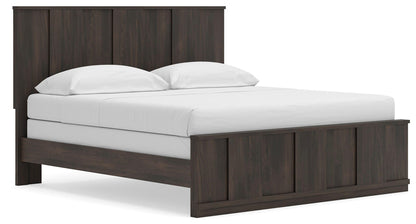 Jadiston King Panel Bed