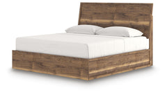 Zadilyn King Panel Bed