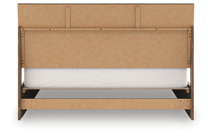 Zadilyn King Panel Bed