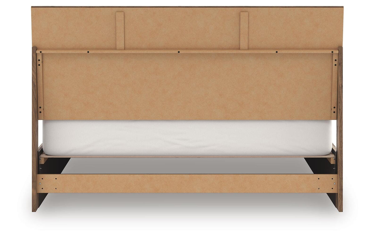 Zadilyn King Panel Bed
