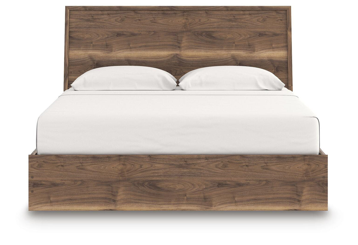 Zadilyn King Panel Bed