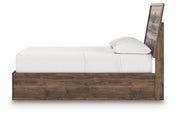Zadilyn Full Panel Bed
