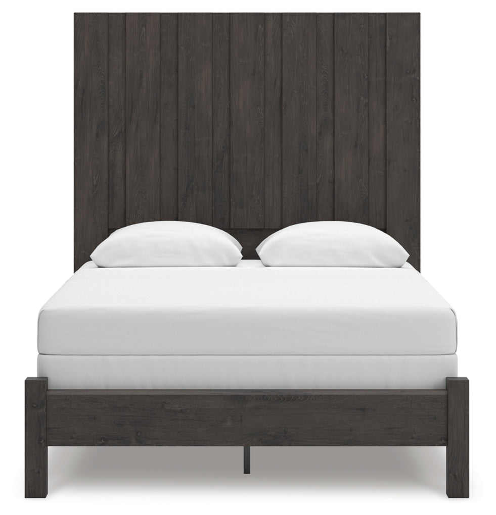 Parlayon Queen Panel Bed