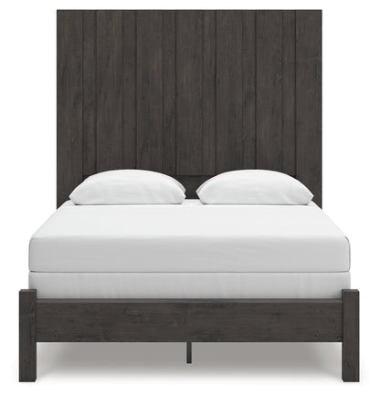 Parlayon Queen Panel Bed