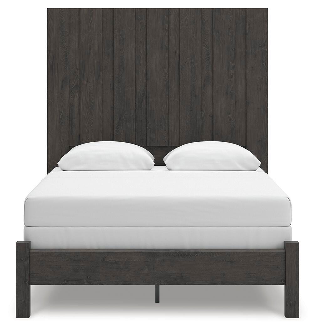 Fraluna Queen Panel Bed, Dresser, Mirror and Nightstand