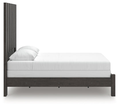 Parlayon Queen Panel Bed