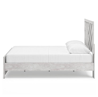 Cayboni Queen Panel Bed with Mirrored Dresser