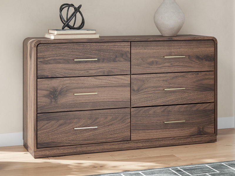 Hollinaze Dresser