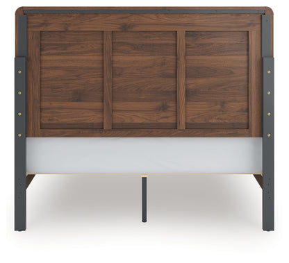 Hollinaze Queen Panel Bed
