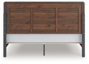 Hollinaze King Panel Bed