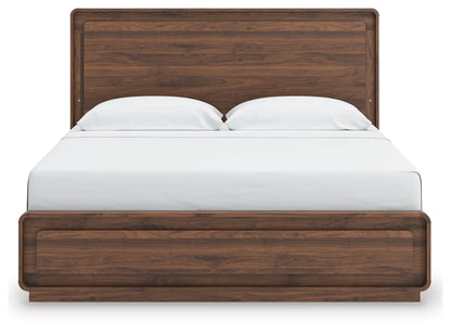 Hollinaze King Panel Bed