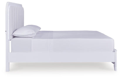 Frostlyn King Upholstered Panel Bed