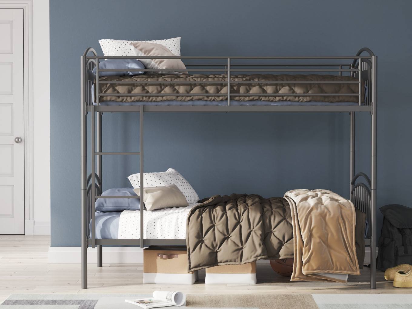 Hilletran Twin/Twin Bunk Bed w/Ladder