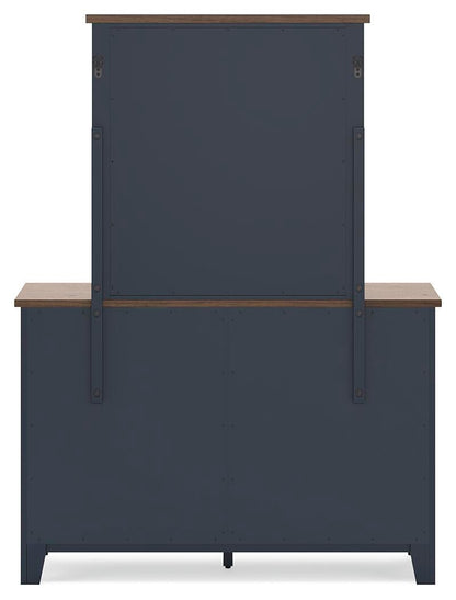 Landocken Twin Panel Headboard, Dresser and Mirror