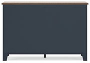Landocken Dresser