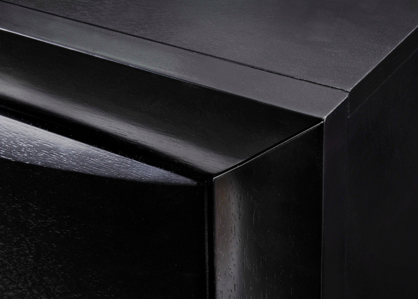 Black Emily Chest
