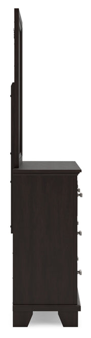 Covetown California King Panel Bed with Mirrored Dresser