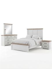 Savonport Queen Bedroom Set