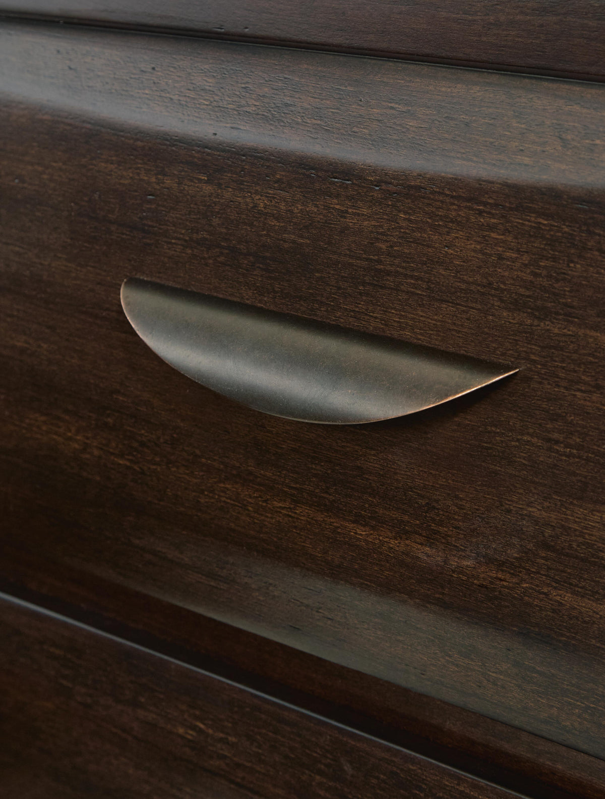 Vanmore King Storage Bed