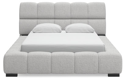 Greendusk Queen Upholstered Bed