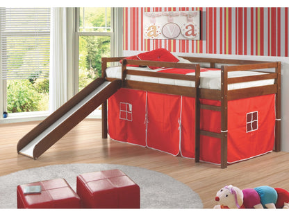 Cama tipo loft doble con tobogán