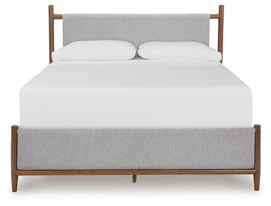 Lyncott California King Upholstered Bed
