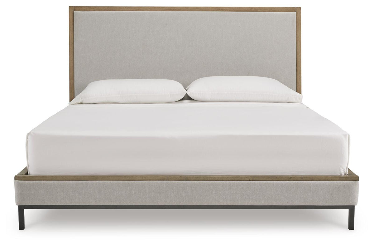 Tomtyn California King Upholstered Bed