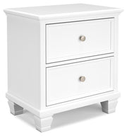 Fortman King Panel Bed with Mirrored Dresser, Chest and Nightstand