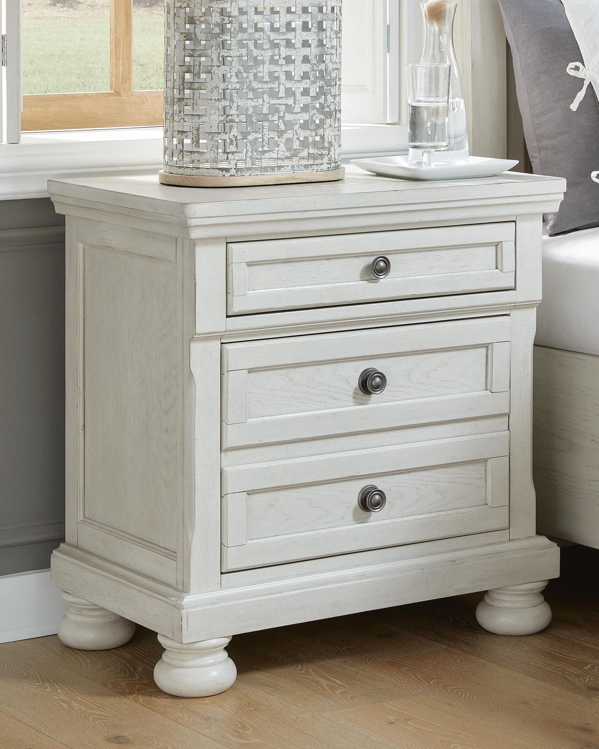 Robbinsdale Queen Panel Storage Bed. Dresser, Mirror and Nightstand