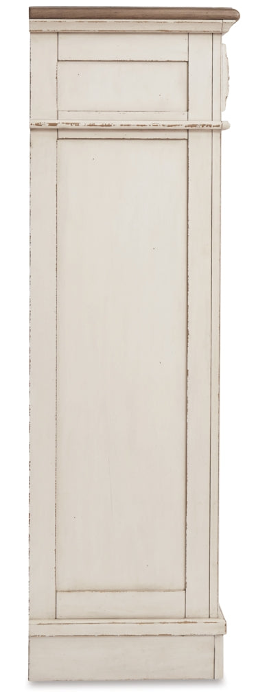 Realyn Five Drawer Chest