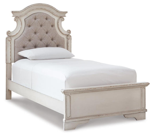 Realyn Twin Panel Bed