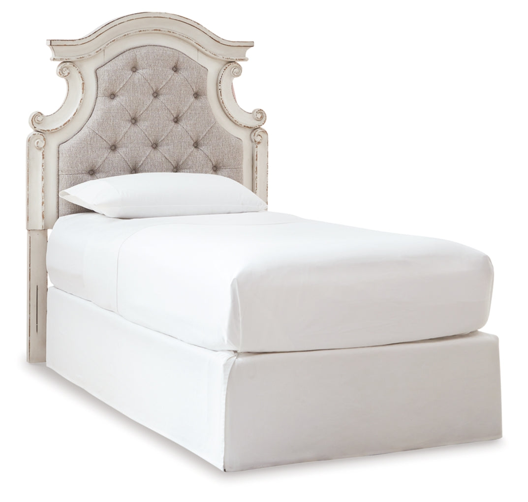 Realyn Twin UPH Panel Headboard