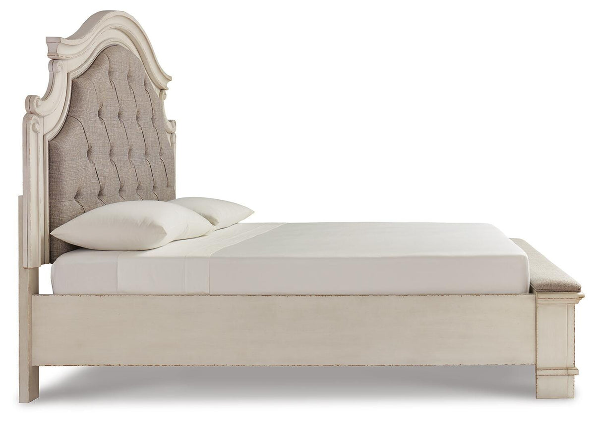 Realyn King Upholstered Bed with Mirrored Dresser