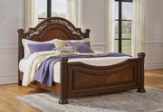 Lavinton King Poster Bed with Mirrored Dresser