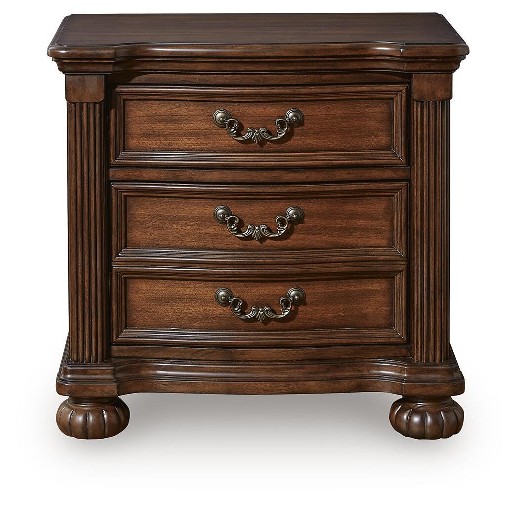 Lavinton King 4PC Bedroom Set